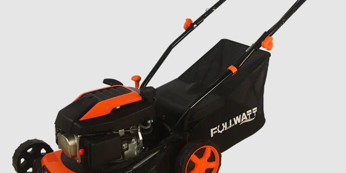 22 inch petrol lawnmower relieves lawnmower stress