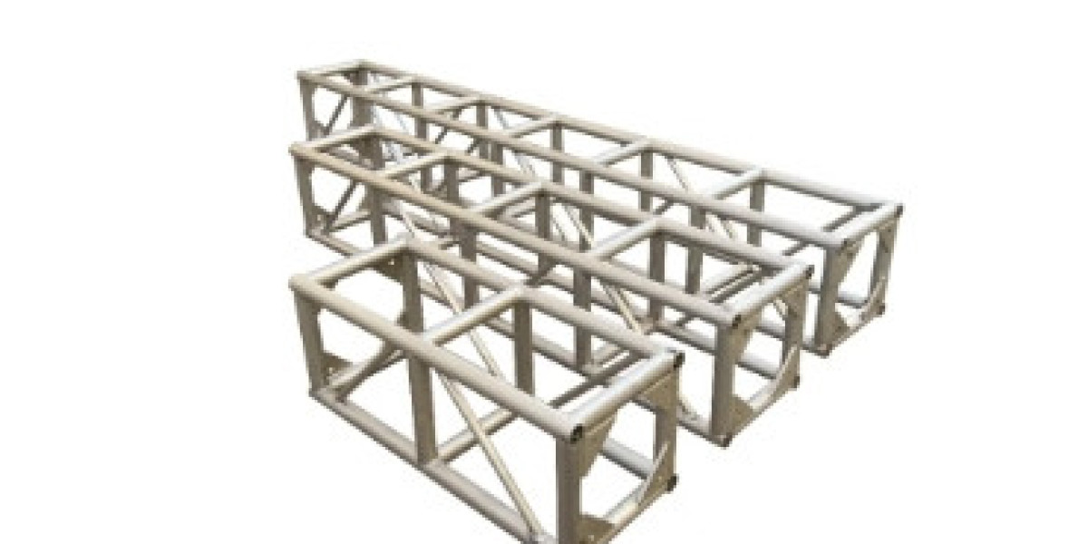 Exploring the Versatility of the 400x400mm Triangle Plate Truss