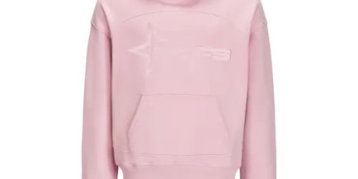 Nofs Tracksuit: Redefining Comfort and Style