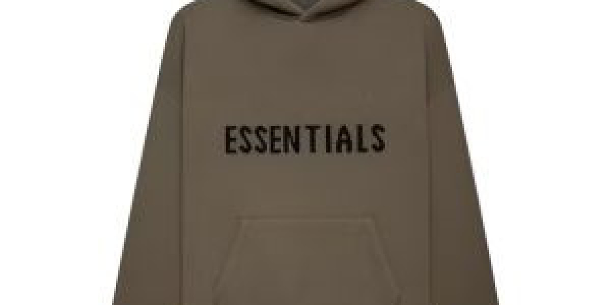 Essentials Hoodie – Minimalist Design Meets Urban Streetwear Vibes