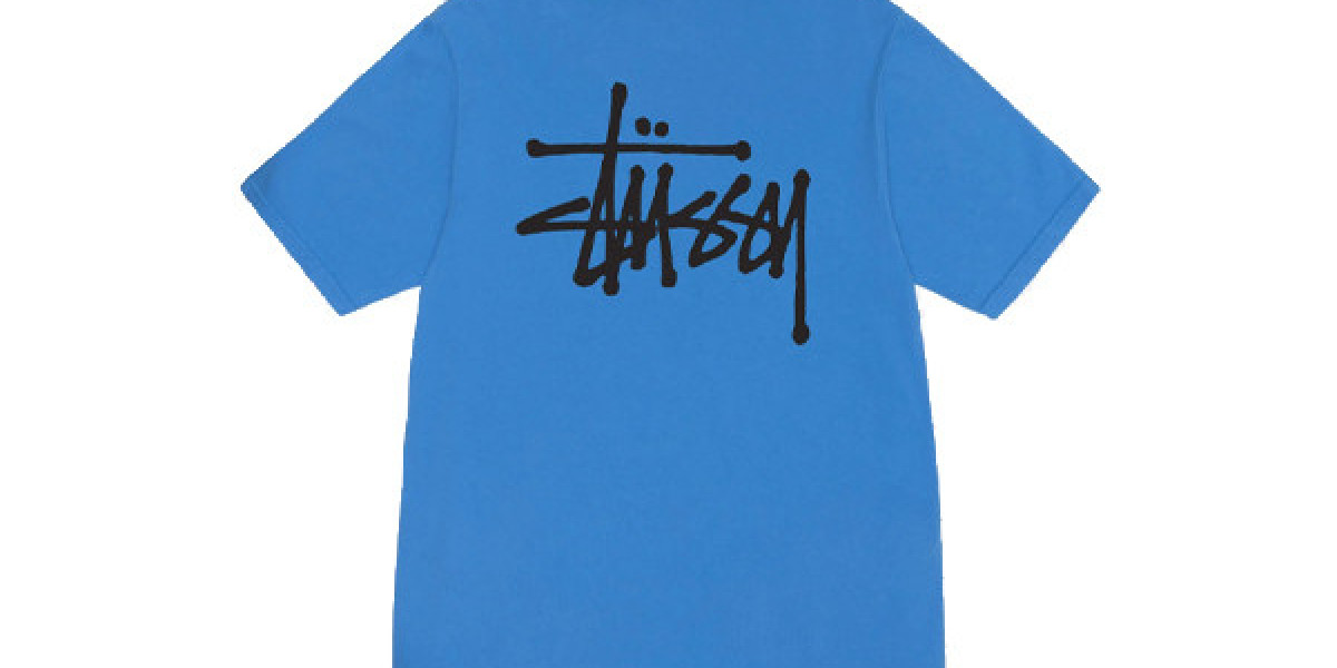 Stüssy: The Iconic Streetwear Brand Shaping Fashion Culture