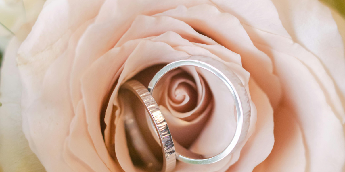 U4GM: How to Beat Atziri in POE2