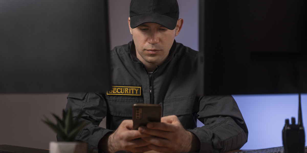 Why Professional Security Guard Services in Singapore Are Essential for Modern Businesses