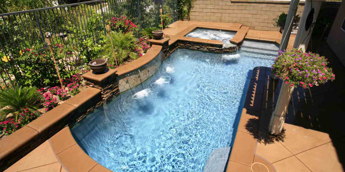 Small Backyard Pool Design Ideas for San Diego Properties