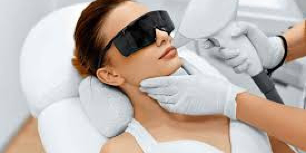 Can Laser Treatment Help with Sun-Damaged Skin in Dubai?