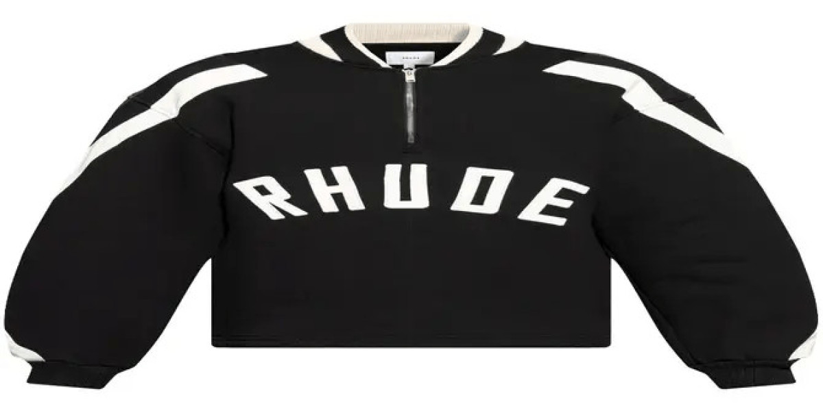 Rhude Hoodie Style: Timeless Urban Essentia