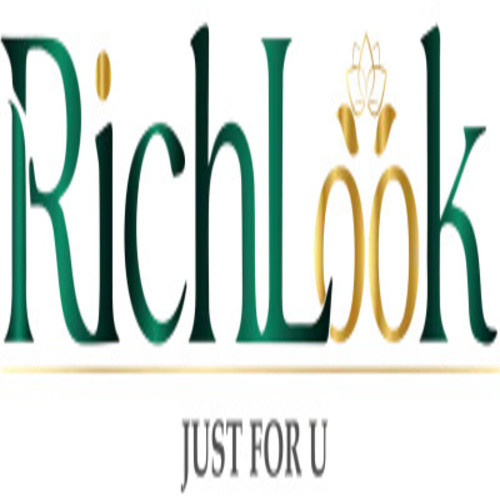 Rich Look Profile Picture