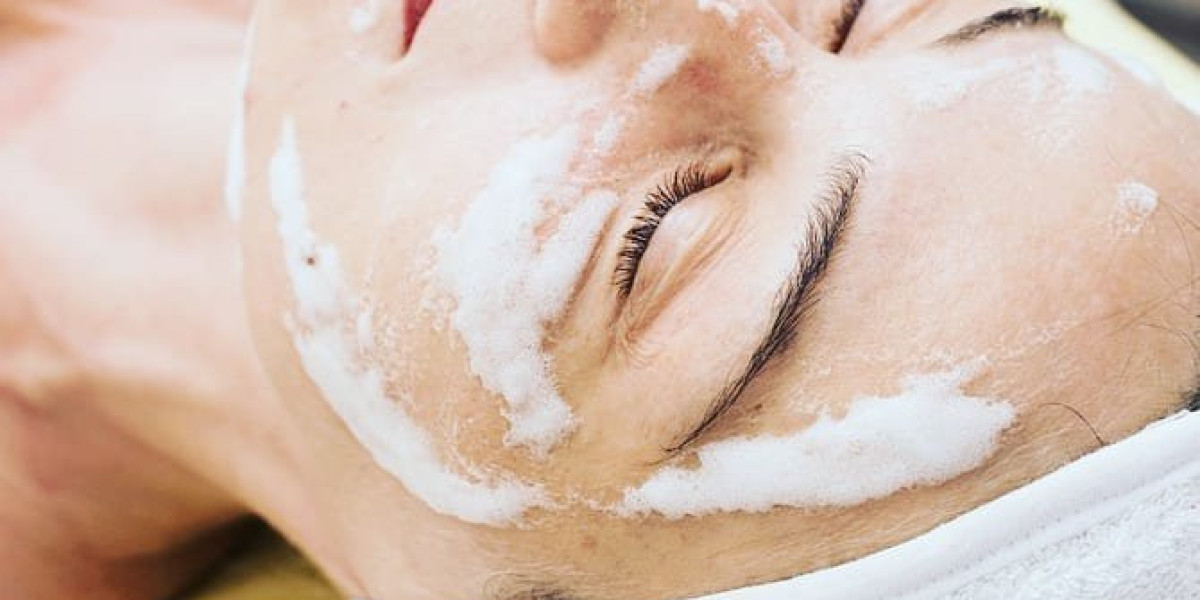 Exploring Dermatologist-Guided Skin Care at Dermatech Polyclinic