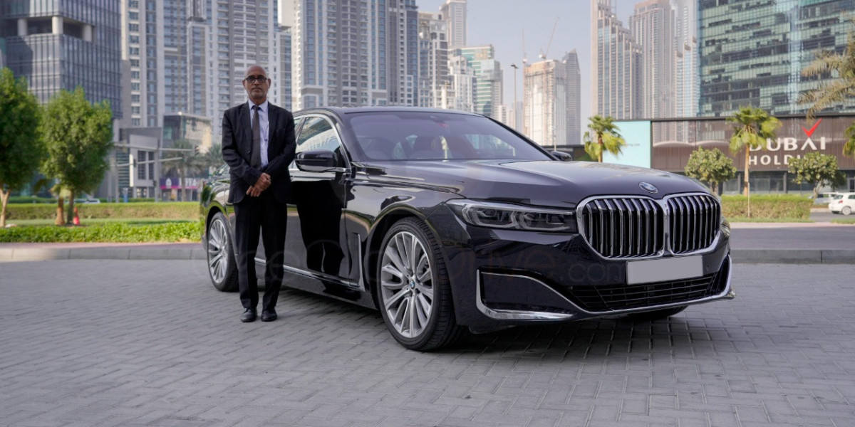 How to Book Private Airport Transfer in Dubai for a Smooth Arrival