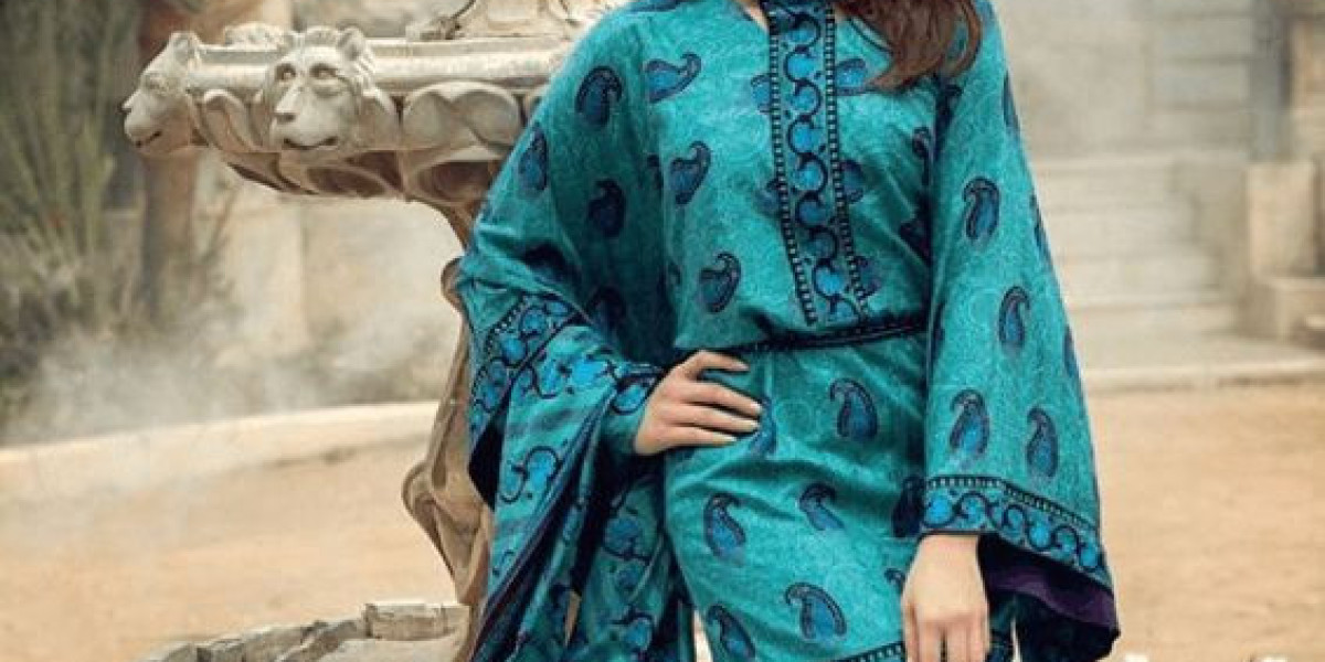 Top 10 Female Clothing Brands in Pakistan