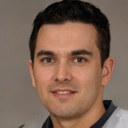 Oliver Hensley Profile Picture