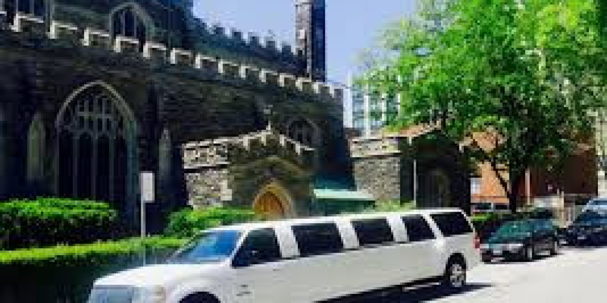 The Standard of Excellence: Why the Right Limousine Service Toronto Trusts Transforms Every Journey