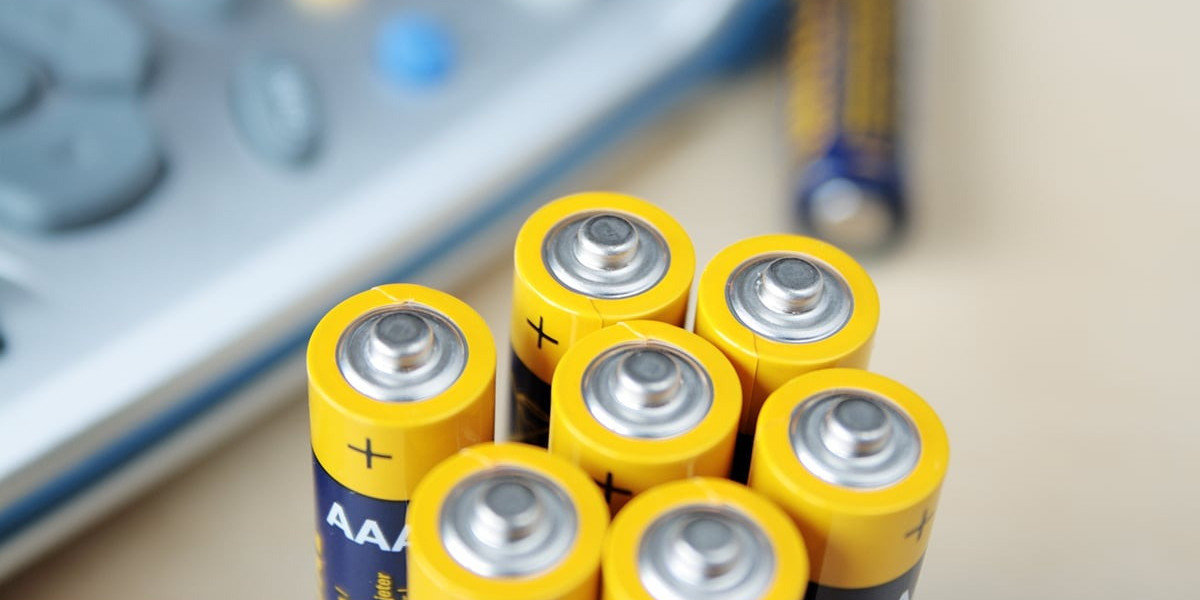 India Alkaline Battery Market Growth, Trends, Size and Outlook 2026-2034 | Get Sample Report