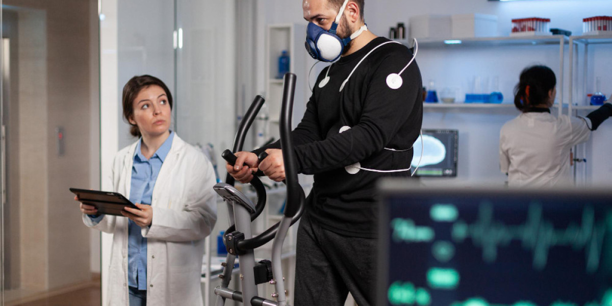 How Electrical Muscle Stimulation Helps Reduce Pain and Improve Mobility