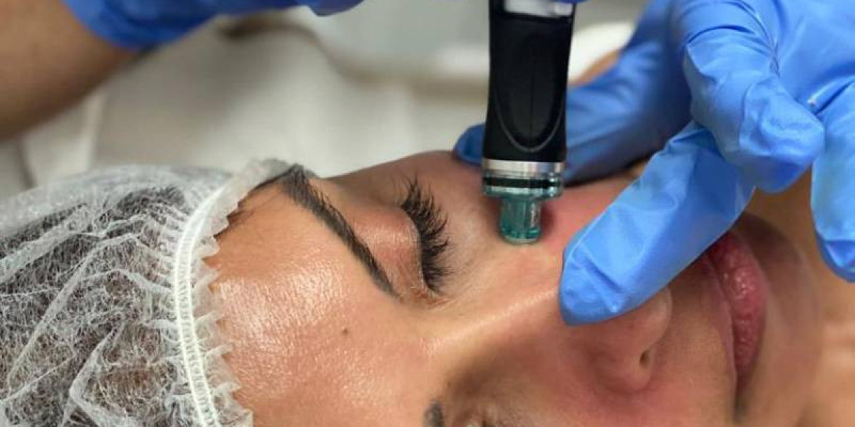 How Does Hydrafacial in Dubai Deliver Soft, Smooth, and Radiant Texture