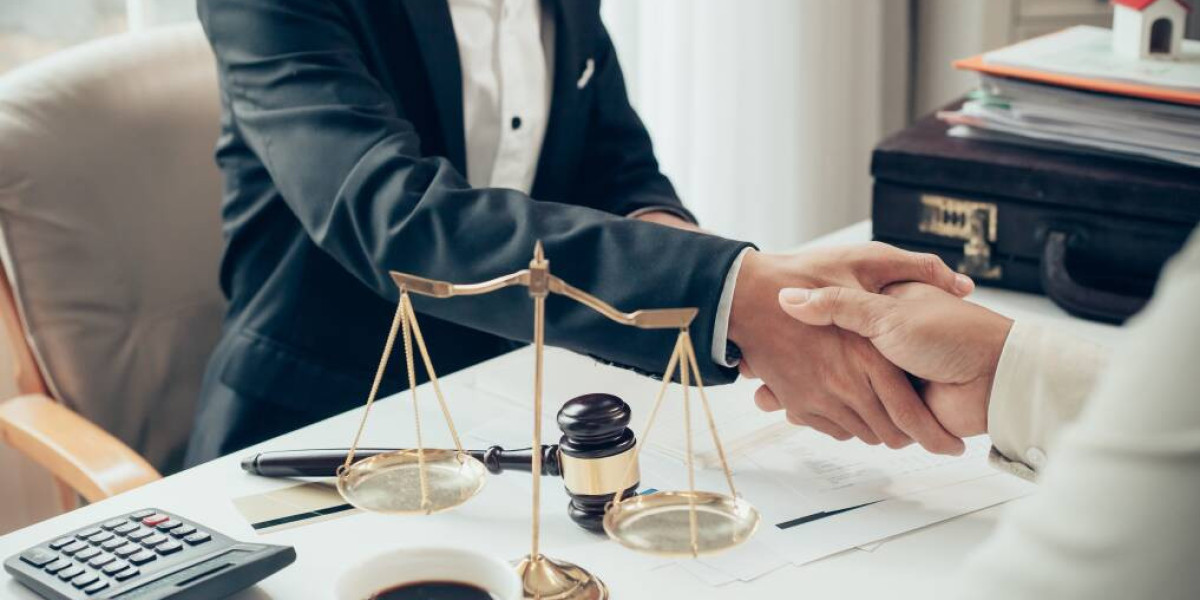 What Steps Do the Best Criminal Lawyers in Dubai Take to Win Cases?