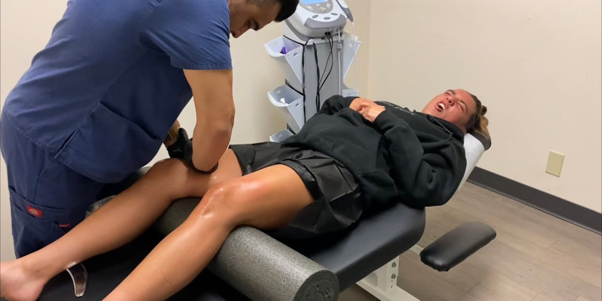 Common Causes of Knee Pain and Pain Management Treatments