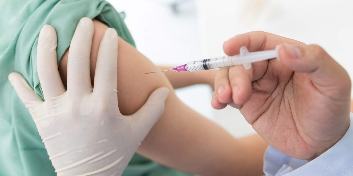 Top Advantages of Choosing Injection at Home in Dubai