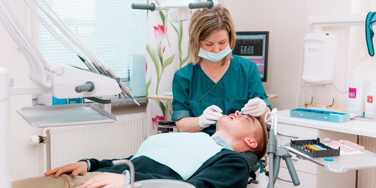 Tooth Removal for Abscessed Teeth