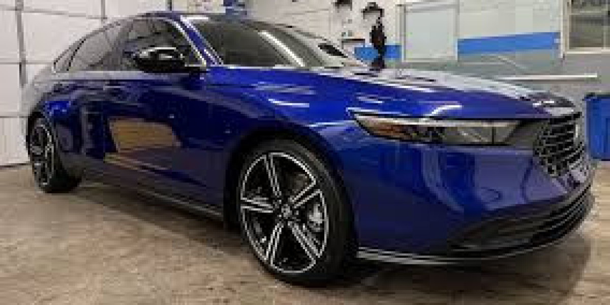 Premium Ceramic Coating Long Beach for Superior Gloss & Durability
