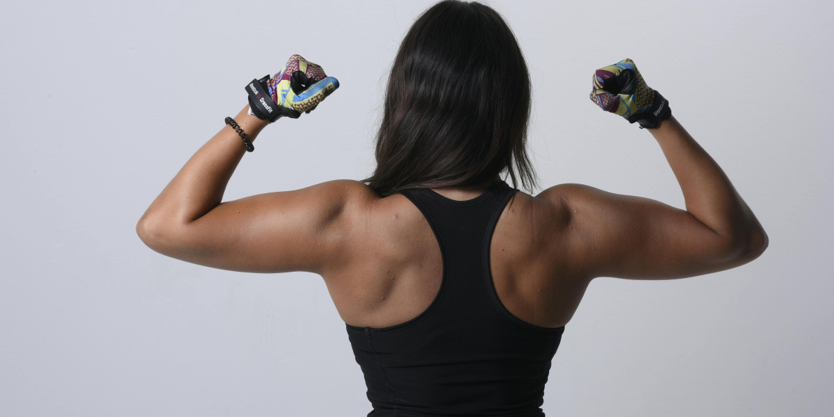 The Evolution of Movement: Finding the Perfect Women’s Athletic Tank Tops