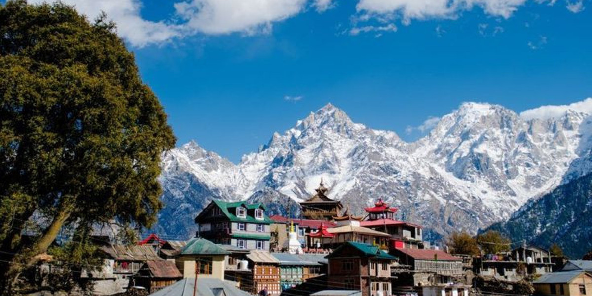 Manali Tour Package 2025 – Affordable Hotels & Top Places to Visit | TripLodgeUniverse