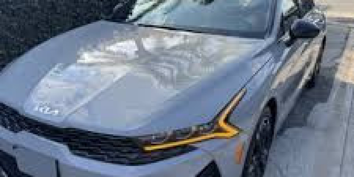 High-Quality Collision Center in Pasadena for Car Restoration