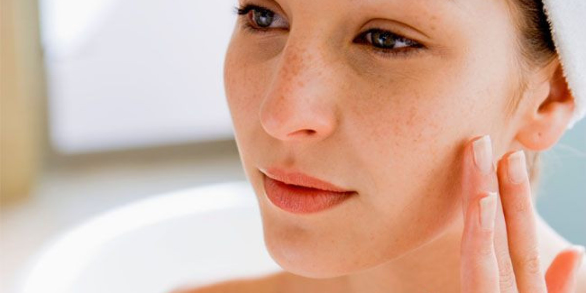 Can Large Pores Treatment Tighten Facial Skin Naturally?